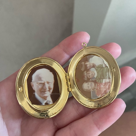 Vintage locket - Picture 4 of 12